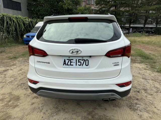 HYUNDAI現代 SANTA FE  第5張相片