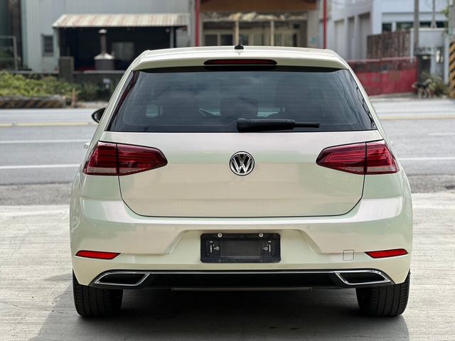 VOLKSWAGEN福斯 GOLF  第4張相片
