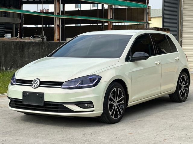VOLKSWAGEN福斯 GOLF  第6張相片