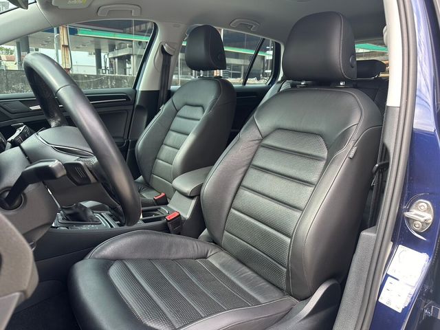 VOLKSWAGEN福斯 GOLF  第8張相片