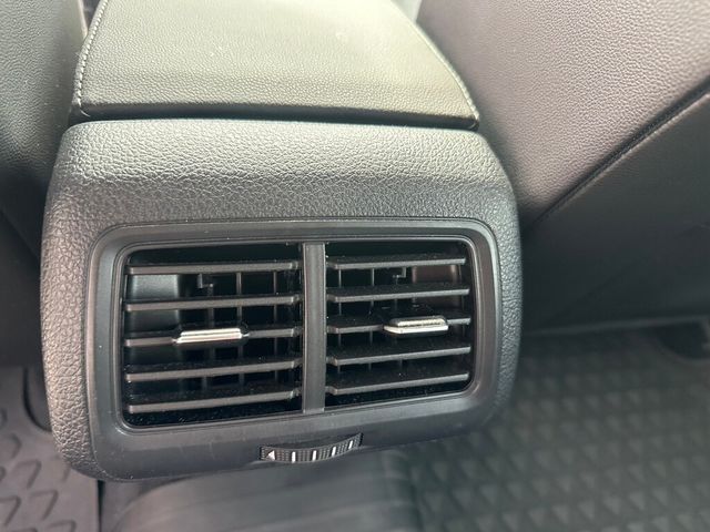 VOLKSWAGEN福斯 GOLF  第14張相片
