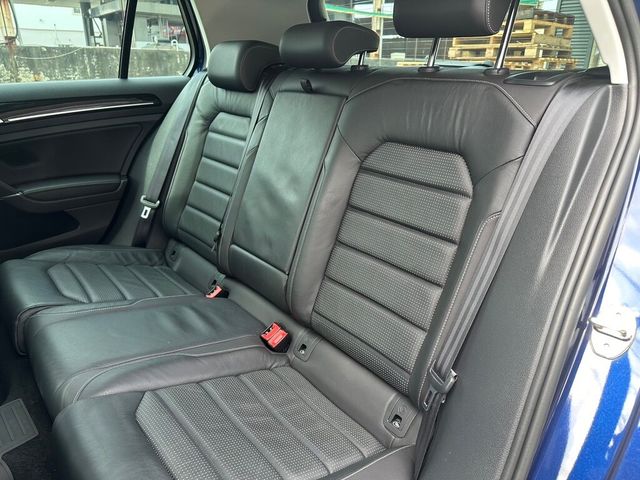 VOLKSWAGEN福斯 GOLF  第15張相片