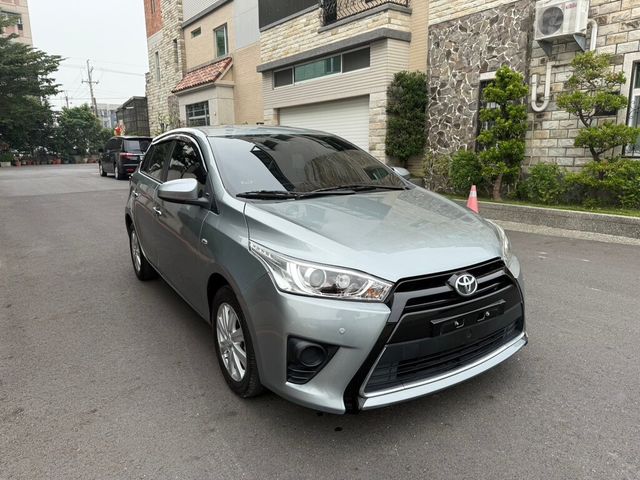 TOYOTA豐田 YARIS  第1張相片