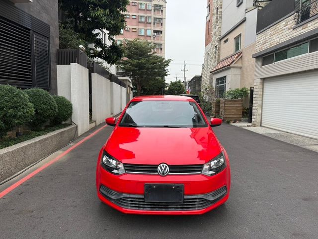 VOLKSWAGEN福斯 POLO  第3張相片