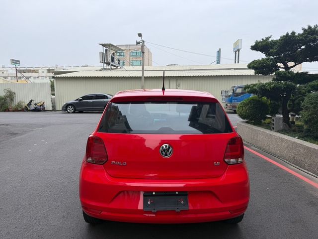 VOLKSWAGEN福斯 POLO  第4張相片