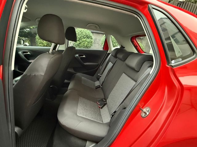 VOLKSWAGEN福斯 POLO  第14張相片