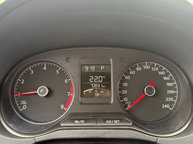 VOLKSWAGEN福斯 POLO  第15張相片