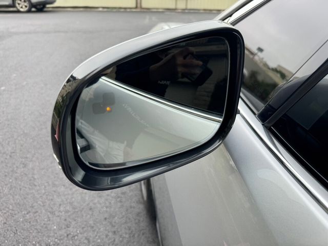 JAGUAR捷豹 I-PACE  第8張相片