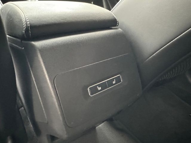 JAGUAR捷豹 I-PACE  第16張相片