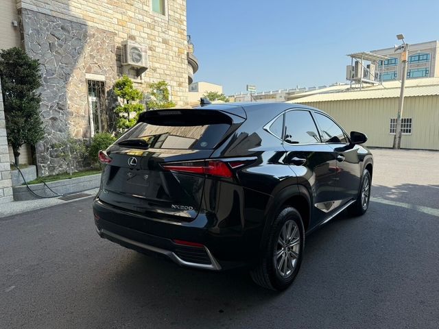 LEXUS凌志 NX200  第2張相片