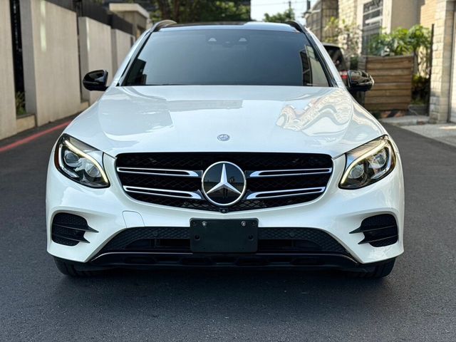 M-BENZ賓士 GLC300  第3張相片