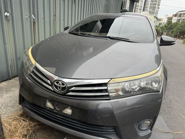 TOYOTA豐田 ALTIS  第1張相片