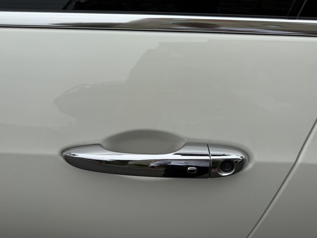 MASERATI瑪莎拉蒂 GHIBLI SQ4  第7張相片