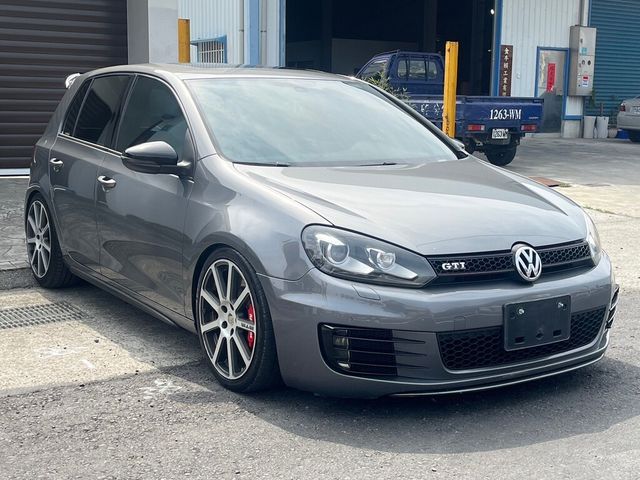 VOLKSWAGEN福斯 GOLF GTI  第6張相片