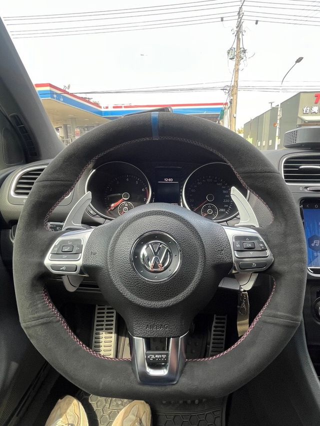 VOLKSWAGEN福斯 GOLF GTI  第11張相片
