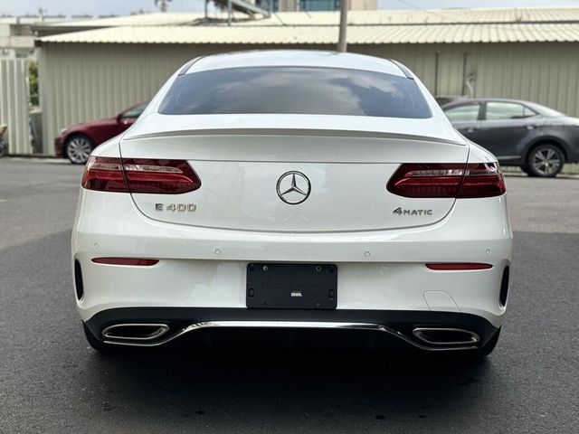 M-BENZ賓士 E400  第5張相片