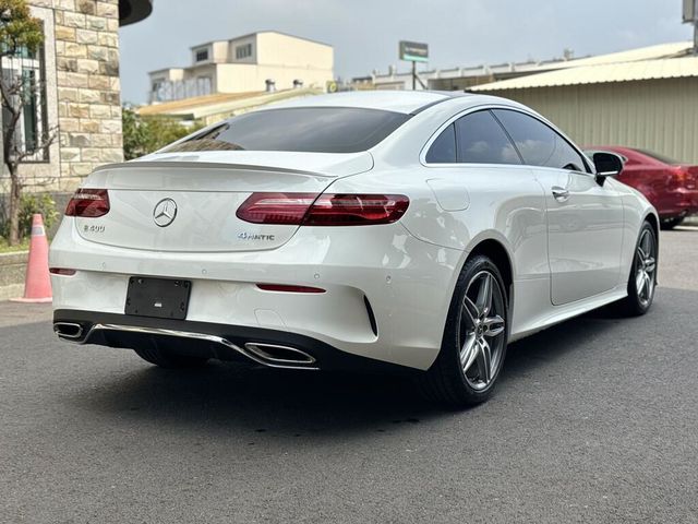 M-BENZ賓士 E400  第6張相片