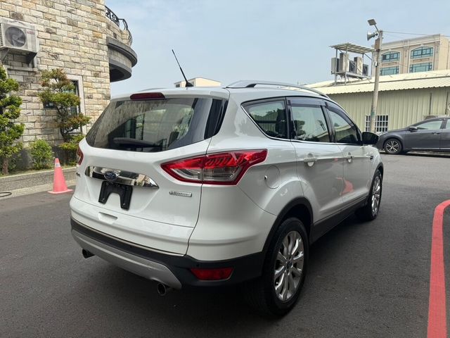 FORD福特 KUGA  第2張相片