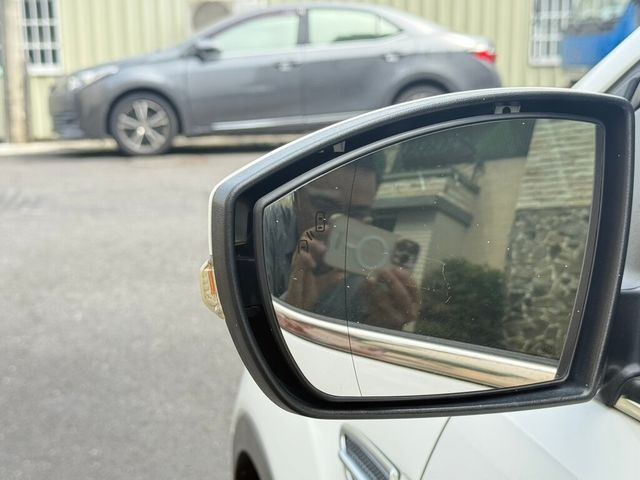 FORD福特 KUGA  第7張相片