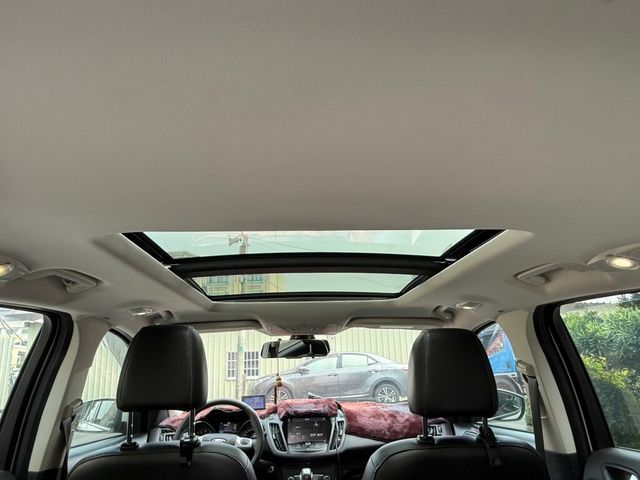 FORD福特 KUGA  第18張相片