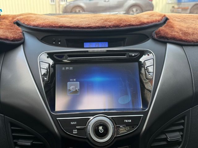HYUNDAI現代 ELANTRA  第23張相片