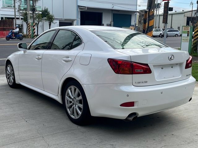 LEXUS凌志 IS250  第7張相片
