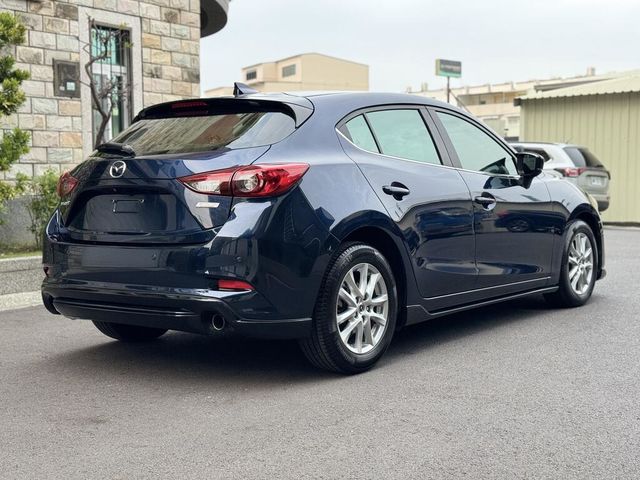 MAZDA馬自達 MAZDA 3  第11張相片