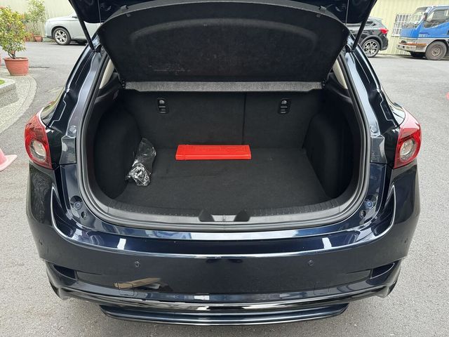 MAZDA馬自達 MAZDA 3  第13張相片