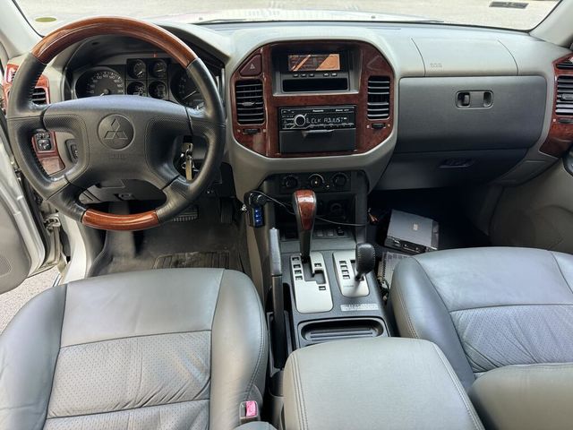MITSUBISHI三菱 PAJERO  第19張相片