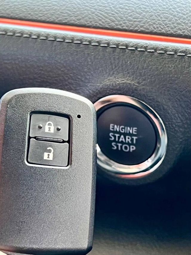 TOYOTA豐田 SIENTA  第17張相片