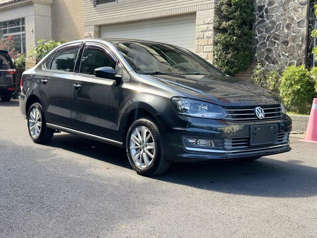 VOLKSWAGEN福斯 VENTO  第1張相片