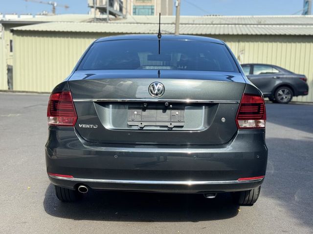 VOLKSWAGEN福斯 VENTO  第9張相片
