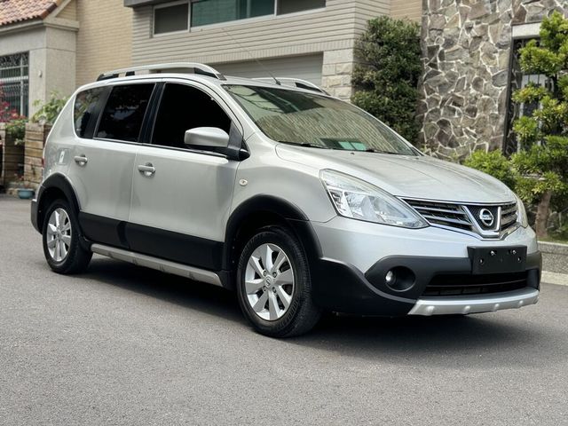 NISSAN日產 LIVINA  第1張相片