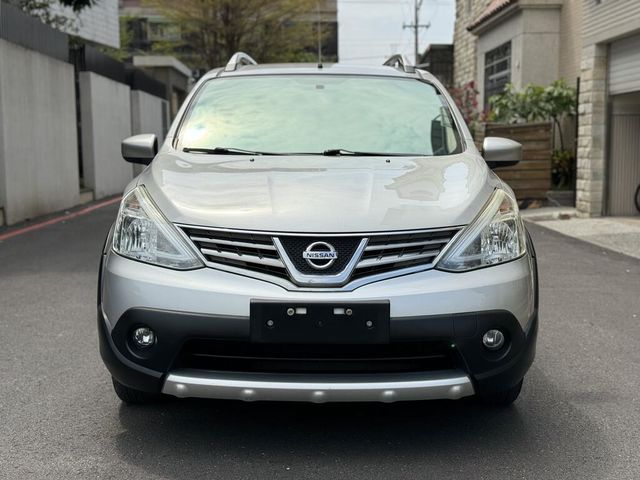NISSAN日產 LIVINA  第2張相片