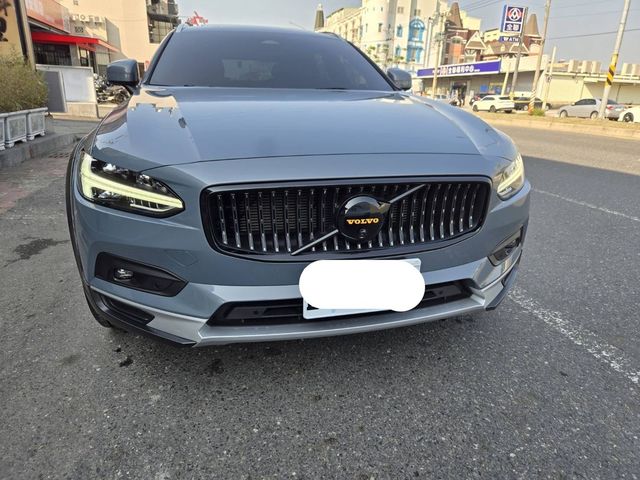 VOLVO富豪 V90 CROSS COUNTRY  第1張相片