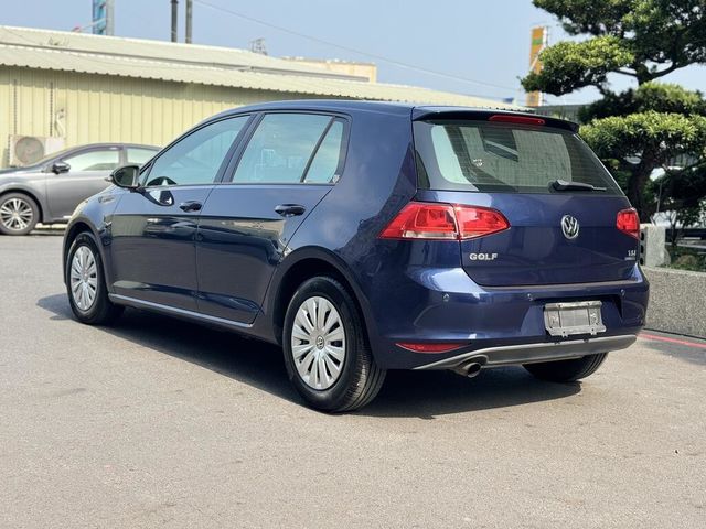 VOLKSWAGEN福斯 GOLF  第4張相片
