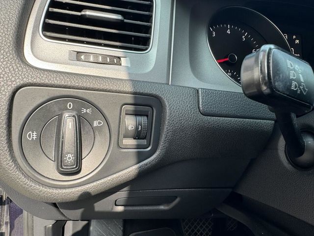 VOLKSWAGEN福斯 GOLF  第14張相片