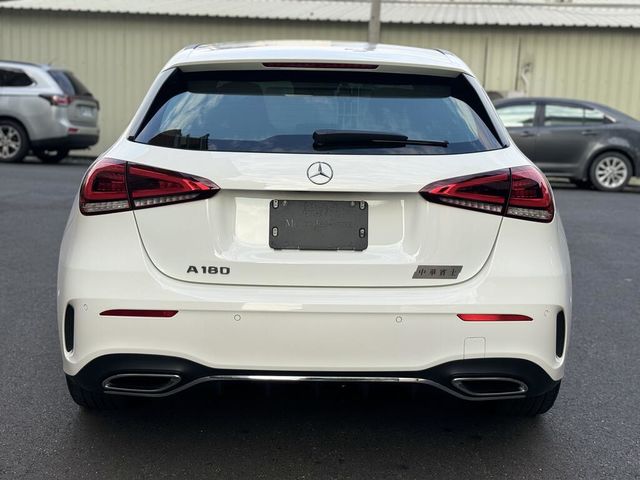 M-BENZ賓士 A180  第5張相片