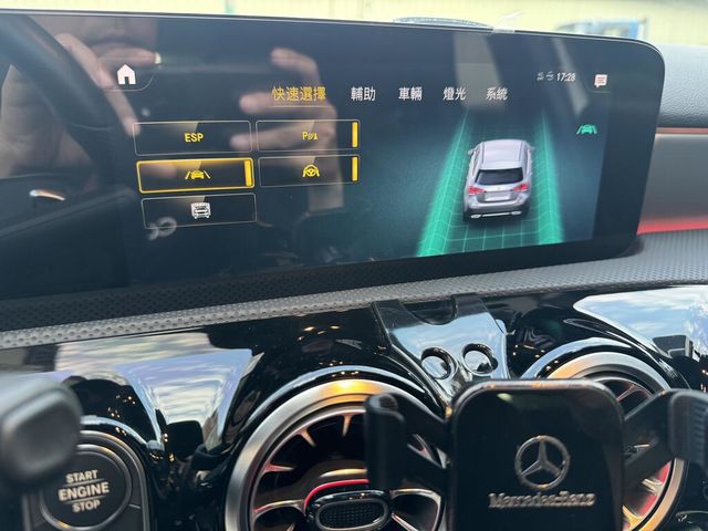 M-BENZ賓士 A180  第18張相片