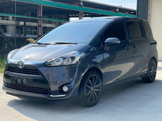 TOYOTA豐田 SIENTA  第2張相片