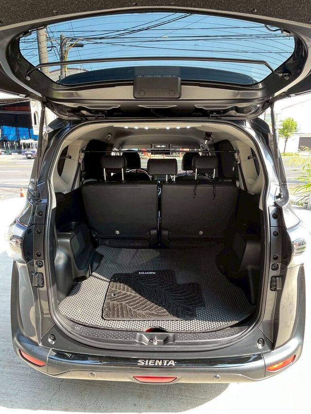 TOYOTA豐田 SIENTA  第10張相片