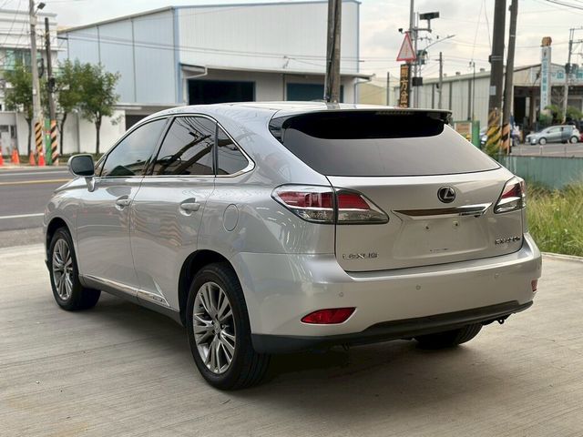 LEXUS凌志 RX450H  第6張相片