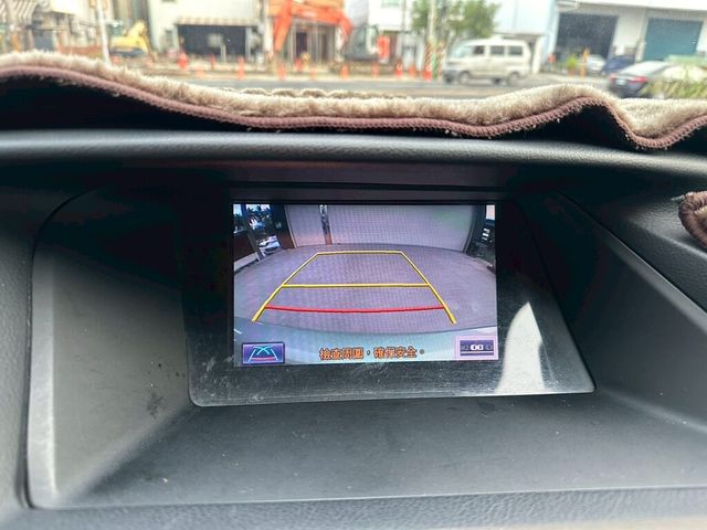 LEXUS凌志 RX450H  第13張相片