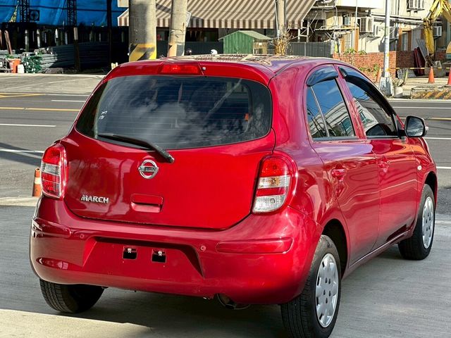 NISSAN日產 MARCH  第3張相片
