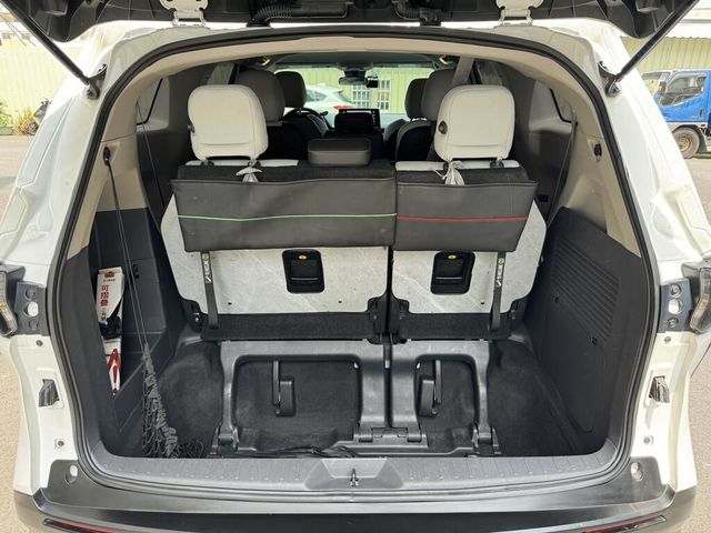 TOYOTA豐田 SIENNA  第7張相片