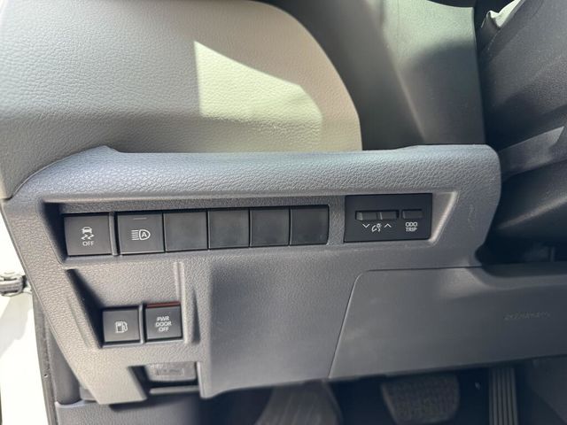 TOYOTA豐田 SIENNA  第17張相片