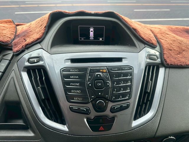 FORD福特 TOURNEO CUSTOM  第13張相片