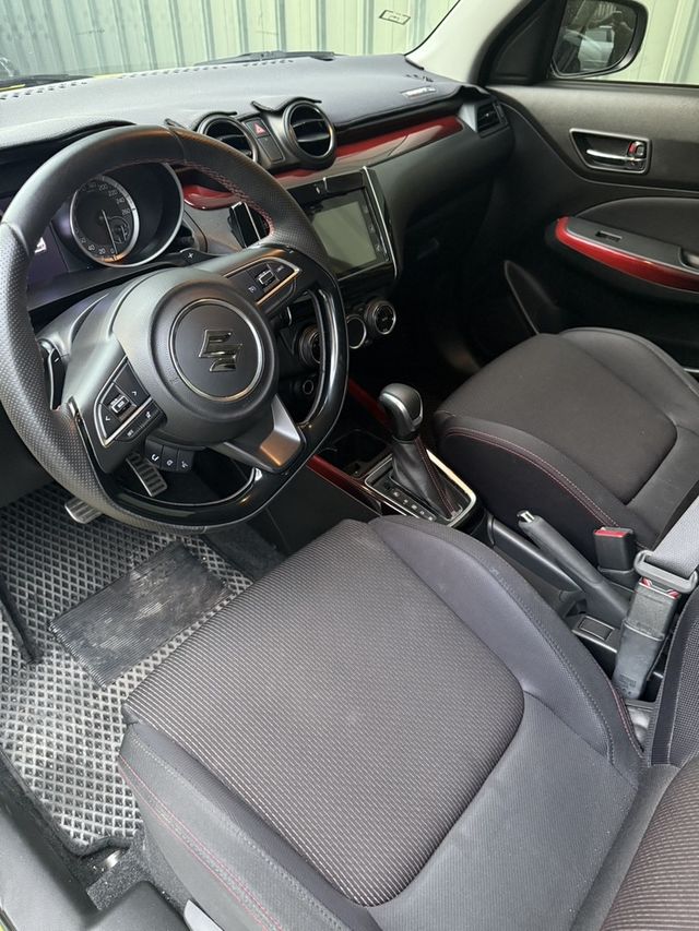 SUZUKI鈴木 SWIFT  第3張相片
