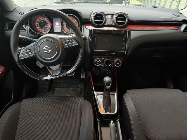 SUZUKI鈴木 SWIFT  第4張相片