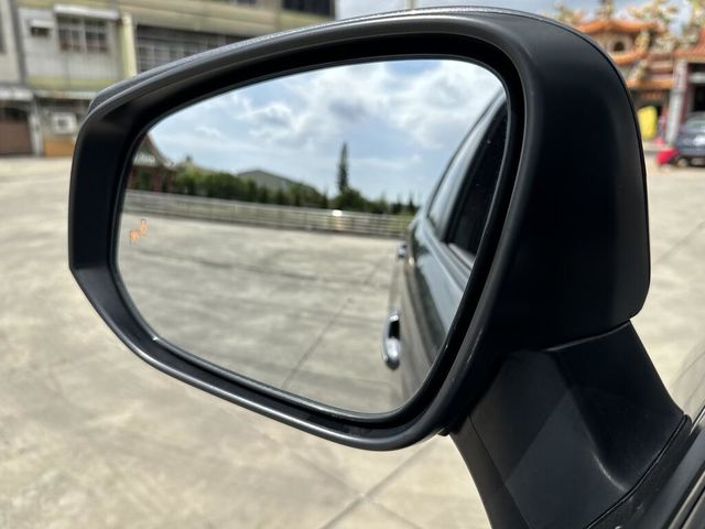 TOYOTA豐田 RAV4  第20張相片